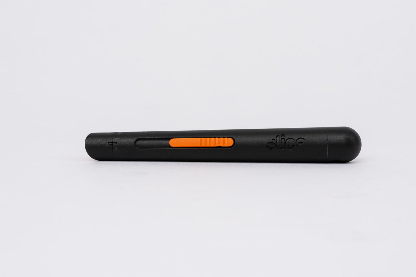 Polohovatelný pen cutter